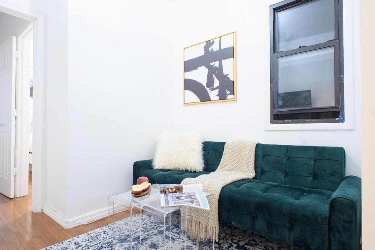 454-3W Prime Location 2Br Newly Furnished Sleeps 5 Apartment New York City Exterior photo