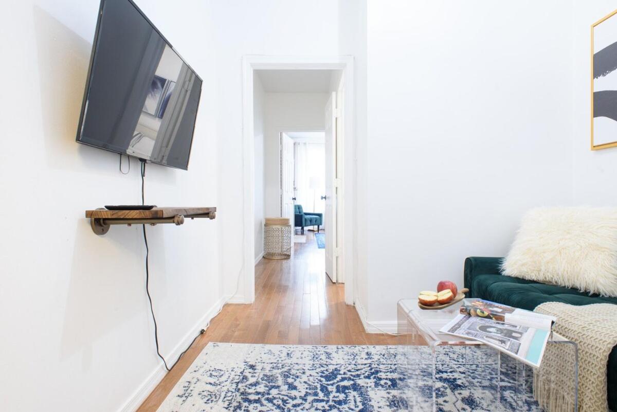 454-3W Prime Location 2Br Newly Furnished Sleeps 5 Apartment New York City Exterior photo