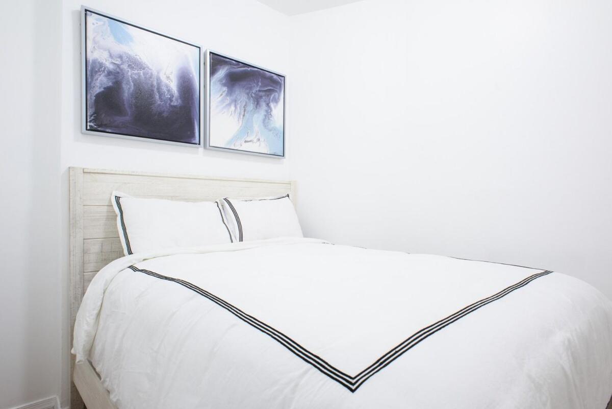 454-3W Prime Location 2Br Newly Furnished Sleeps 5 Apartment New York City Exterior photo